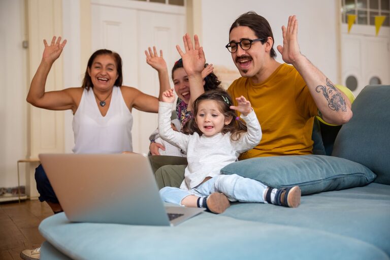 How to Make Video Calls With Family and Friends