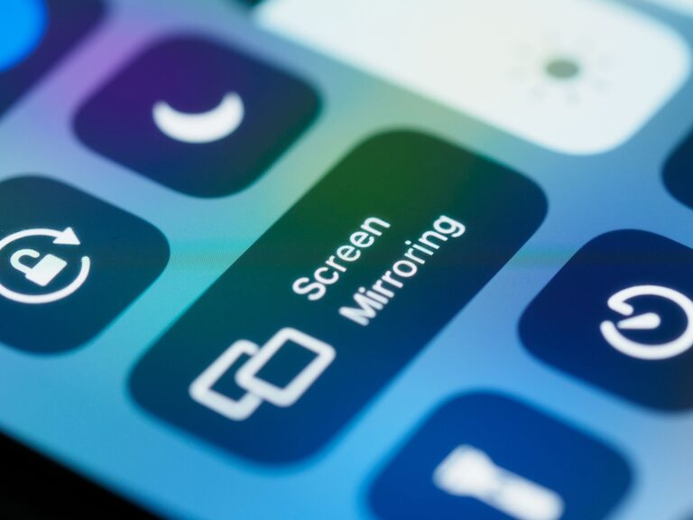 Simple Smartphone Settings for Easier Everyday Use